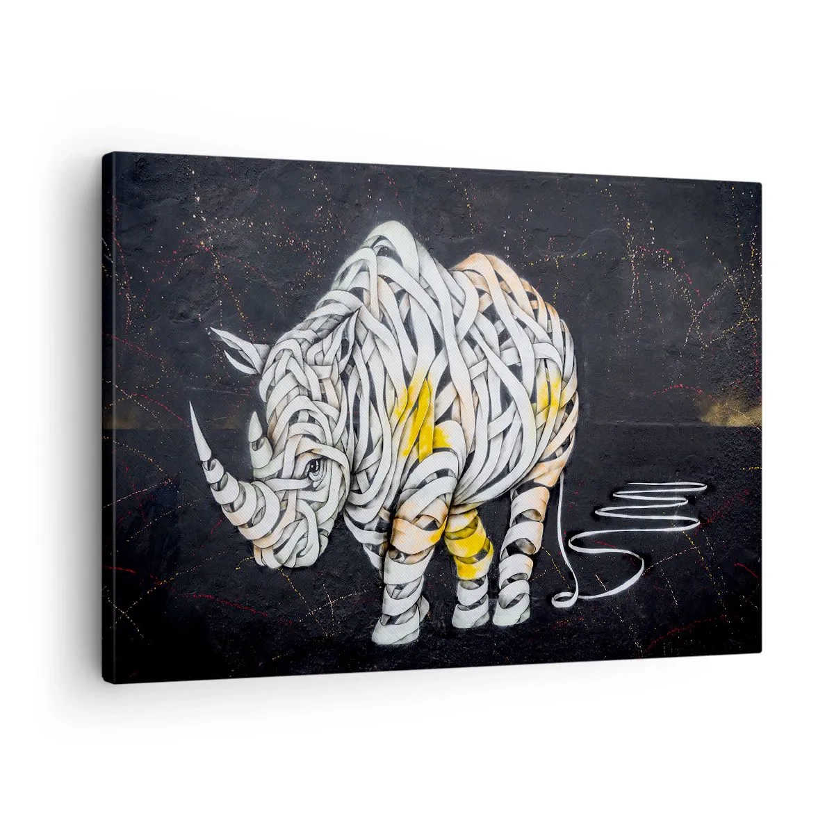 Impression sur toile - Image sur toile - Un rhinocéros sculpté avec des rayures abstraites sur un fond sombre. - 70x50cm - La peau épaisse est un mythe - Décoration murale moderne pour le salon et la chambre ARTTOR