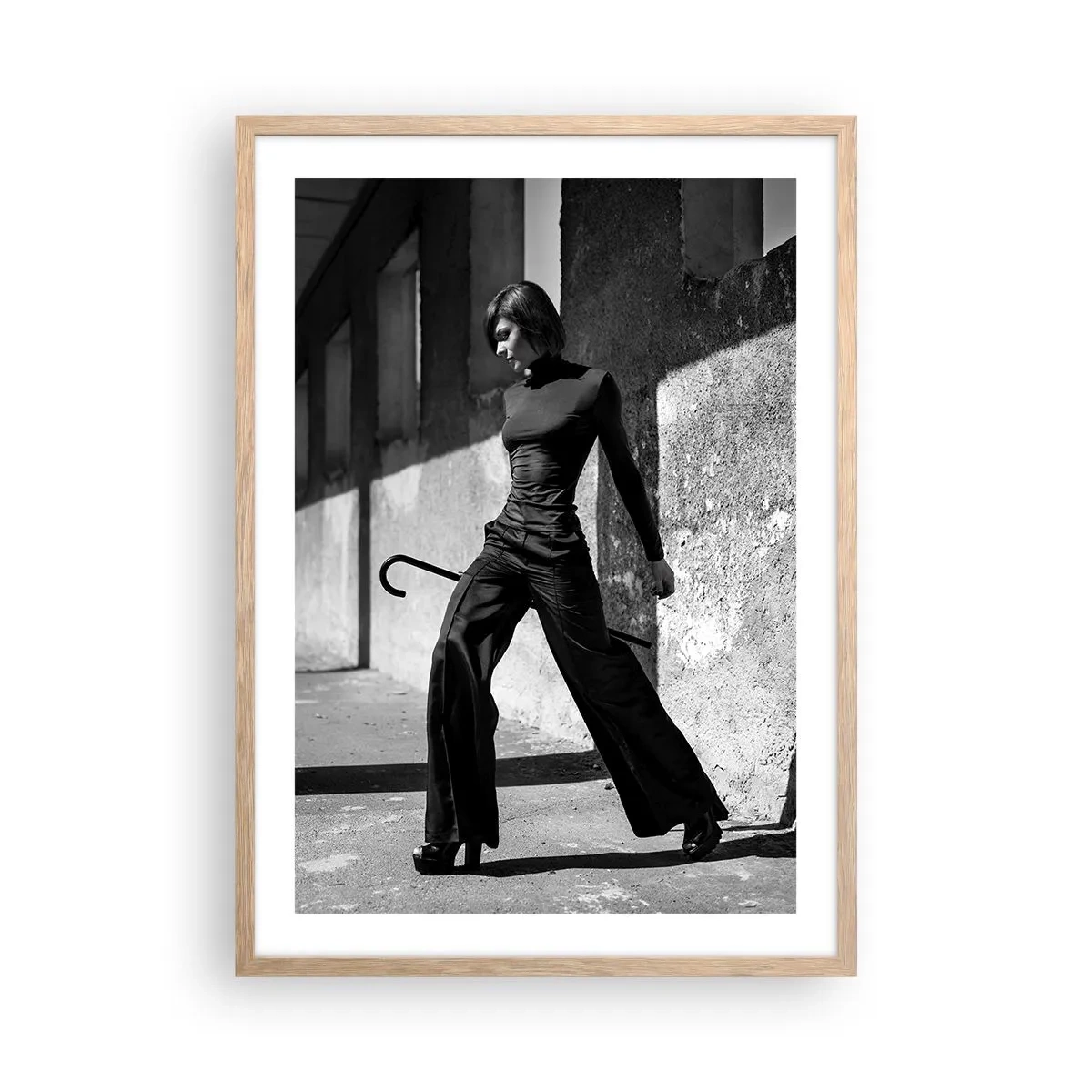 Affiche dans un chêne clair - Poster - Élégance urbaine - 50x70 cm