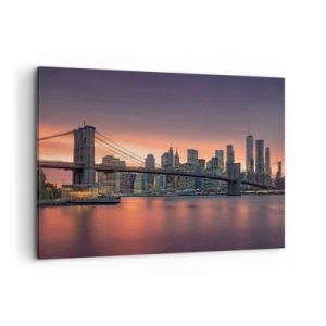 Impression sur toile - Image sur toile - Panorama nocturne de la ville avec un pont et un ciel illuminé - 120x80cm - Immergé dans le silence lilas - Décoration murale moderne pour le salon et la chambre ARTTOR