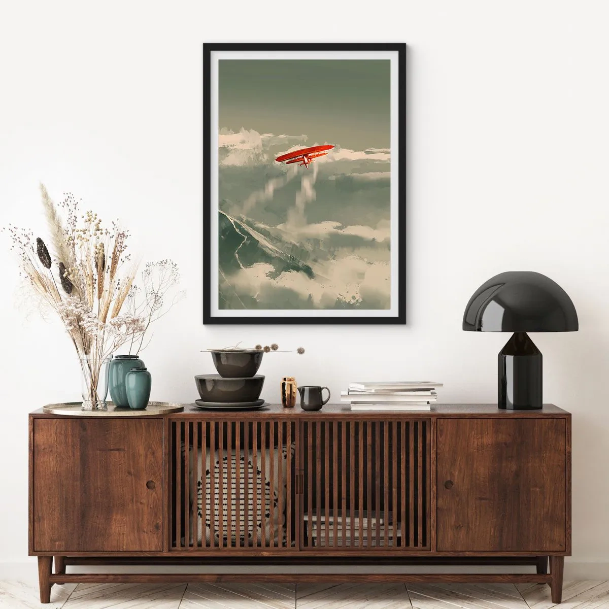 Affiche dans un cadre noir - Poster - Un biplan rouge dans le ciel - 50x70cm - Pionnier intrépide - Décoration murale moderne pour le salon et la chambre ARTTOR
