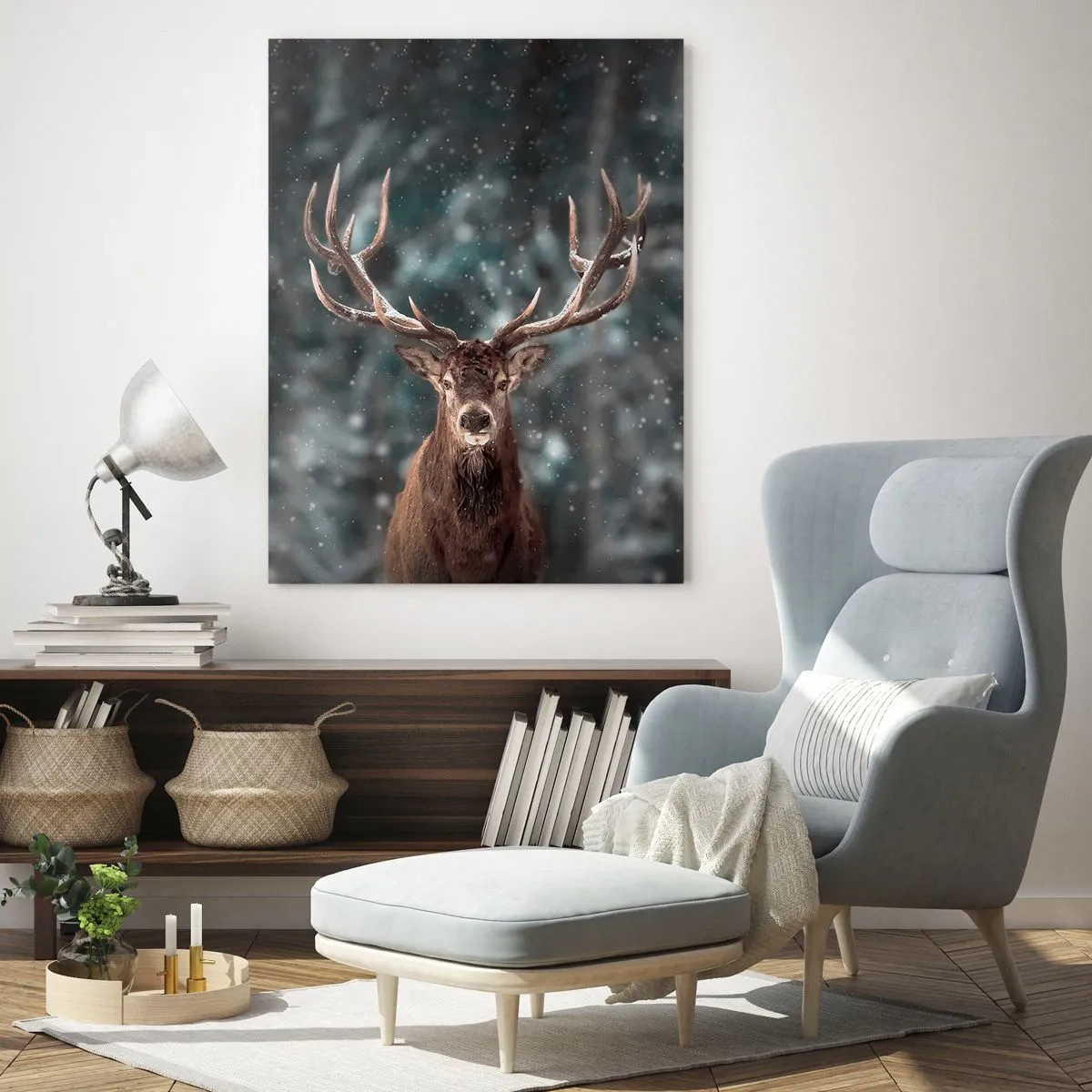 Impression sur verre - Image sur verre - Cerf dans une forêt d'hiver avec de la neige qui tombe - 70x100cm - Roi de la forêt couronné - Décoration murale moderne pour le salon et la chambre ARTTOR