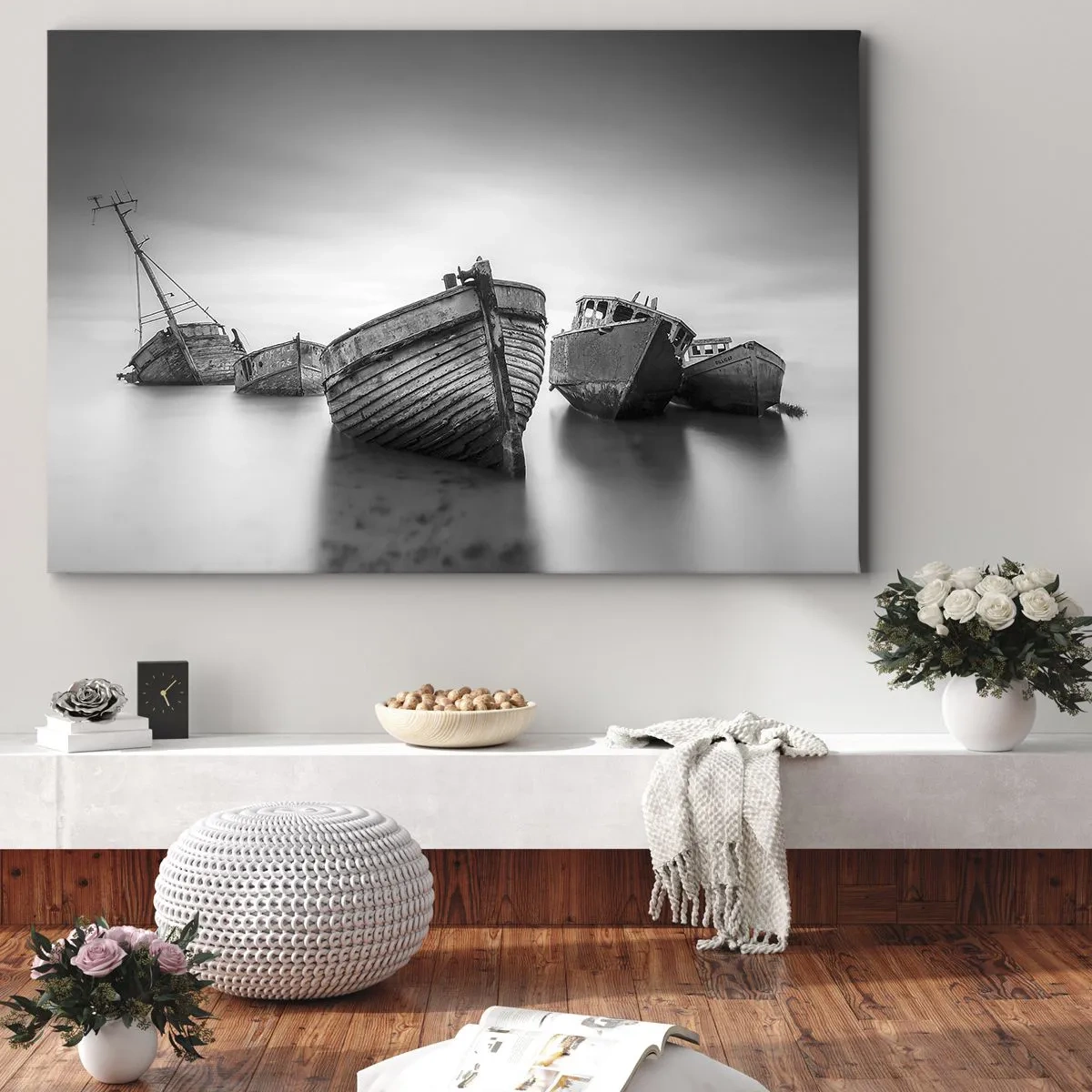 Impression sur toile - Image sur toile - Bateaux abandonnés sur une eau calme - 70x50cm - Cùest déjà un souvenir... - Décoration murale moderne pour le salon et la chambre ARTTOR