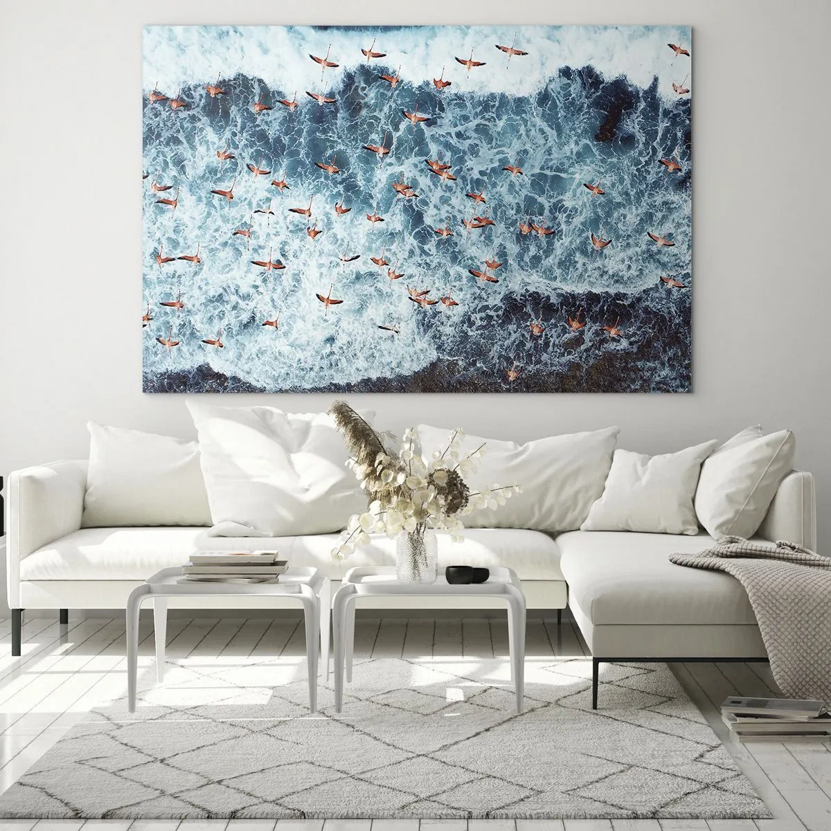Impression sur verre - Image sur verre - Flamants roses au-dessus des vagues agitées de l'océan - 100x70cm - Défilé du bord de mer - Décoration murale moderne pour le salon et la chambre ARTTOR