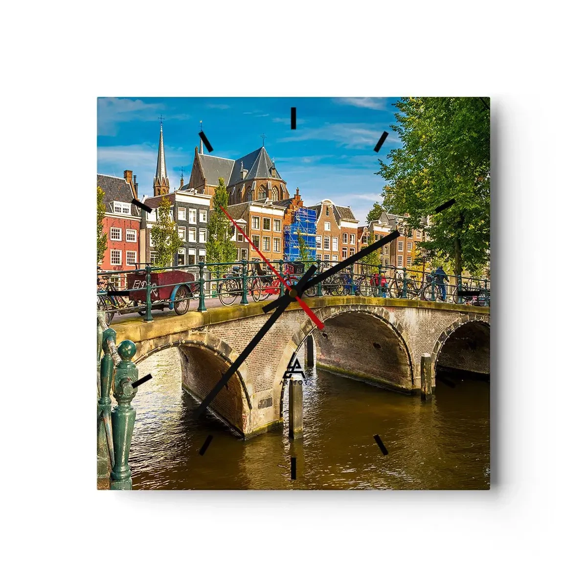 Horloge murale - Pendule murale - Un canal pittoresque avec un pont à Amsterdam - 30x30cm - Le printemps sur le canal - Décoration murale moderne pour le salon et la chambre ARTTOR