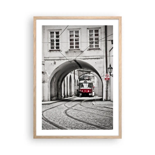Affiche dans un chêne clair - Poster - Dans le labyrinthe de la ville - 50x70 cm
