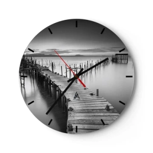 Horloge murale - Pendule murale - Une jetée en bois noir et blanc menant à des eaux calmes - 30x30cm - La paix d'un rivage oublié - Décoration murale moderne pour le salon, la cuisine et la chambre ARTTOR