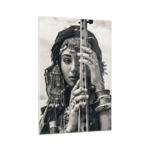 Impression sur verre - Image sur verre - Portrait d'une femme en bijoux ethniques tenant un instrument à la main - 70x100cm - Musique de l'Orient elle-même - Décoration murale moderne pour le salon et la chambre ARTTOR