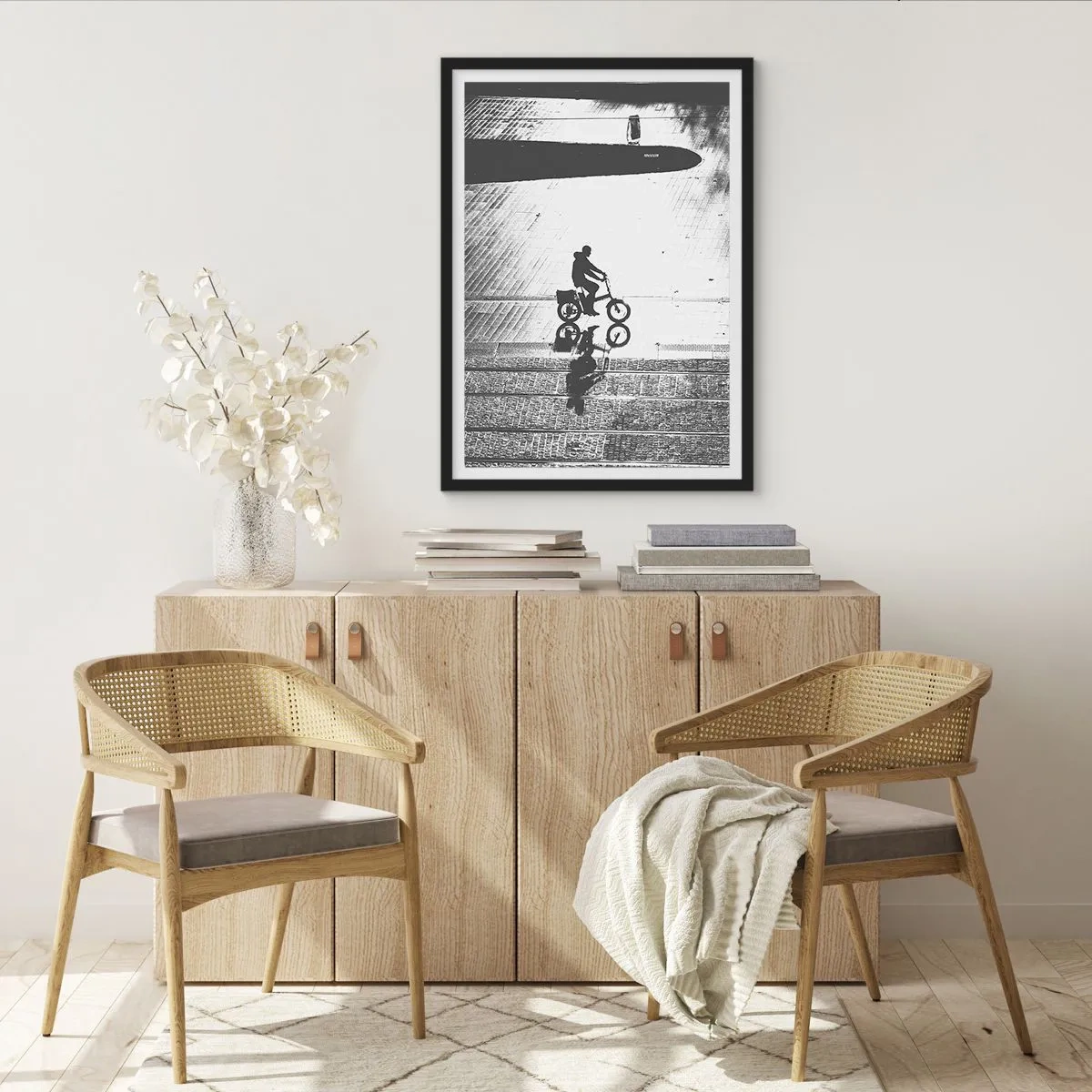 Affiche dans un cadre noir - Poster - Devant moi, à travers la ville - 30x40 cm