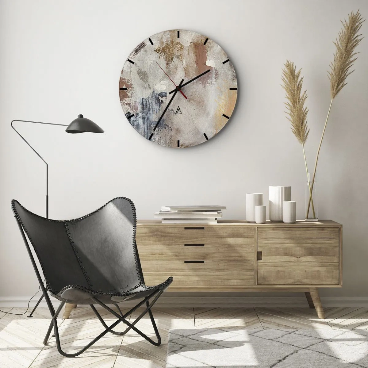 Horloge murale - Pendule murale - Abstraction beige et marron avec des coups de peinture délicats - 30x30cm - Abstraction brumeuse - Décoration murale moderne pour le salon, la cuisine et la chambre ARTTOR