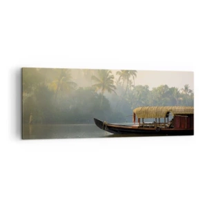 Impression sur toile - Image sur toile - Un bateau traditionnel sur une rivière calme parmi les palmiers - 140x50cm - Maison sur la rivière - Décoration murale moderne pour le salon et la chambre ARTTOR