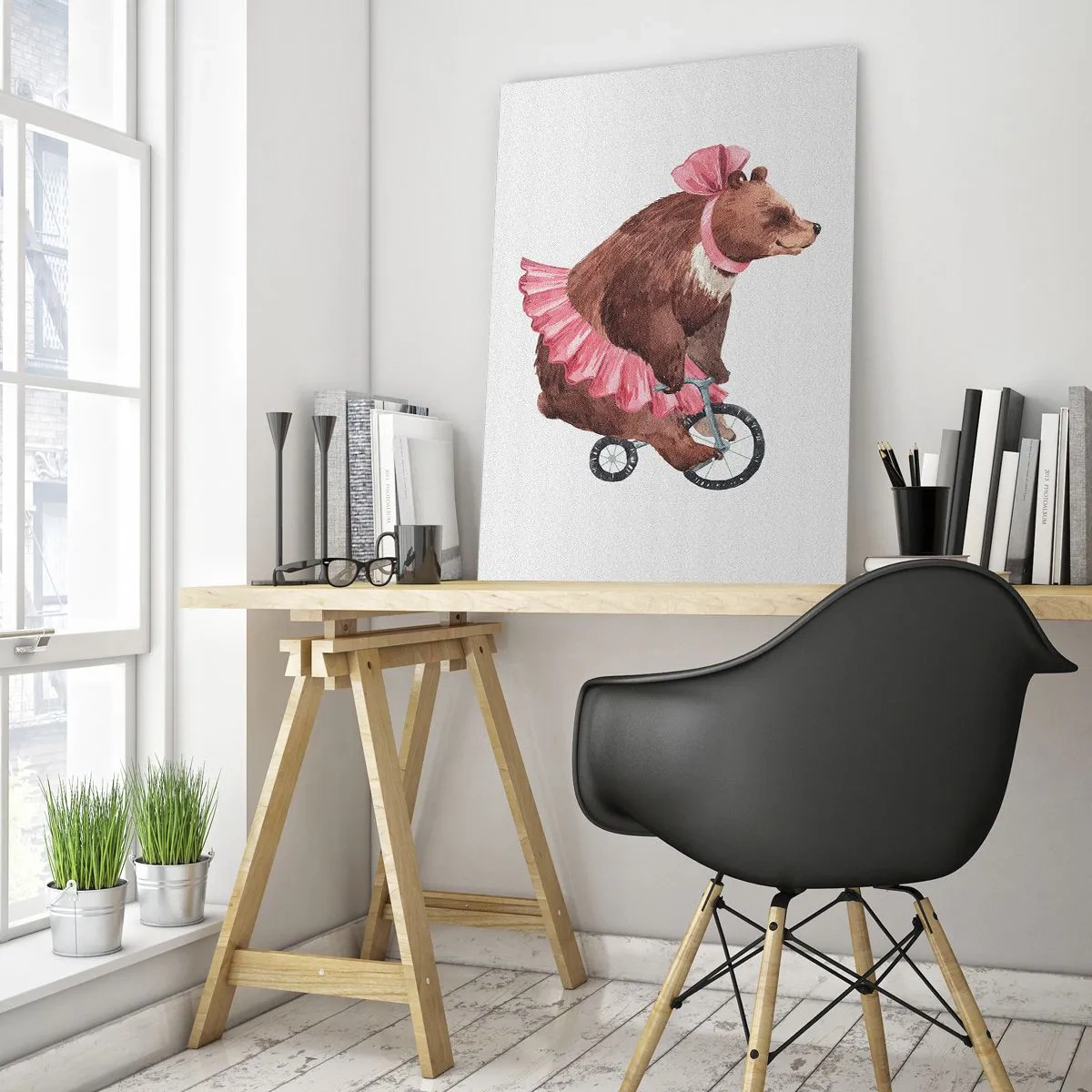 Impression sur verre - Image sur verre - Un ours en peluche dans une jupe rose sur un vélo de style rétro - 70x100cm - Quel cirque ! - Décoration murale moderne pour le salon et la chambre ARTTOR