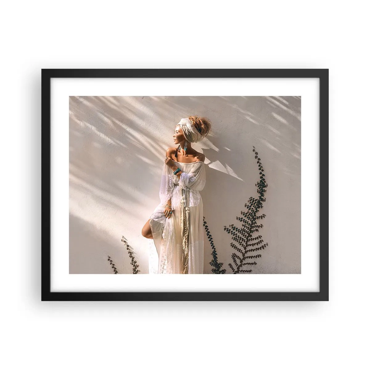 Affiche dans un cadre noir - Poster - Le soleil et la fille - 50x40 cm