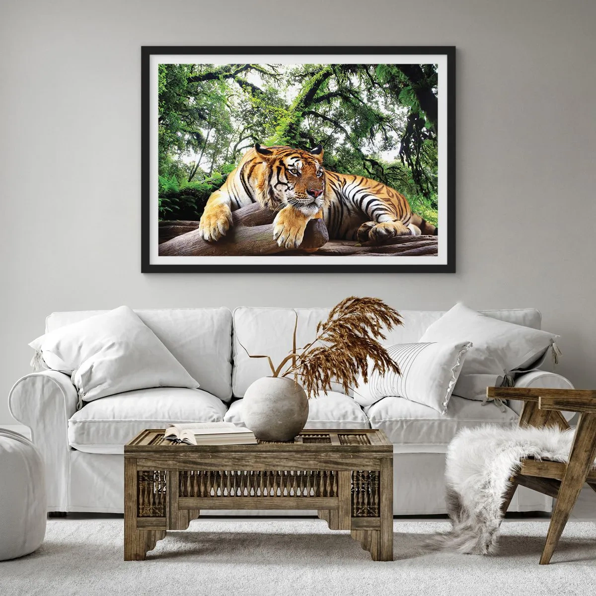 Affiche dans un cadre noir - Poster - Un tigre se reposant dans une forêt tropicale - 100x70cm - Cordialement - Décoration murale moderne pour le salon et la chambre ARTTOR