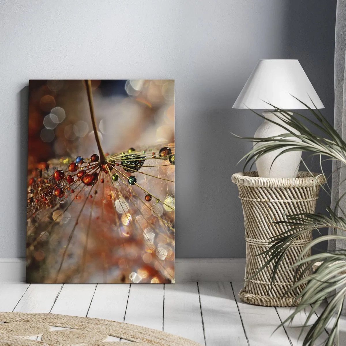 Impression sur toile - Image sur toile - Macrophotographie d'une goutte d'eau sur une plante délicate - 80x120cm - Enfilé sur un fil d'araignée - Décoration murale moderne pour le salon et la chambre ARTTOR