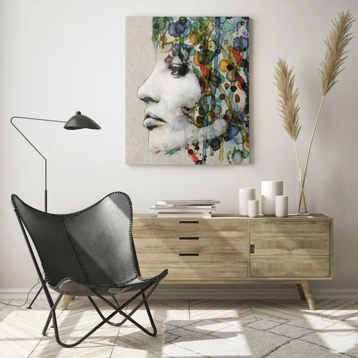 Impression sur verre - Image sur verre - Profil d'une femme aux couleurs aquarelles avec un fond abstrait - 70x100cm - Elle est sortie de la grisaille - Décoration murale moderne pour le salon et la chambre ARTTOR