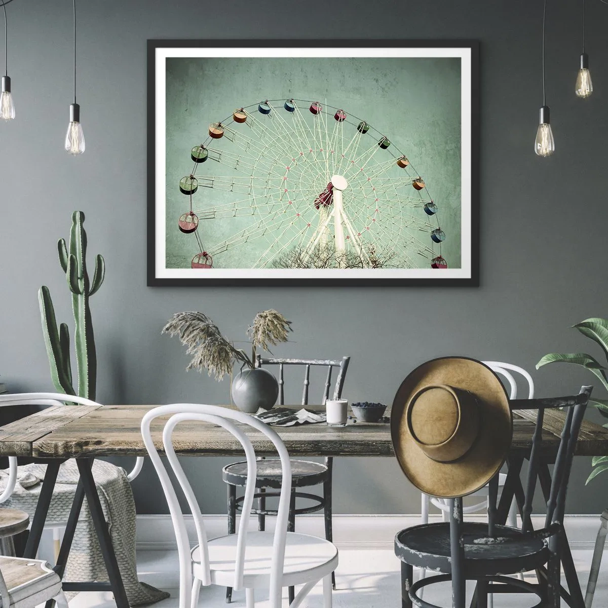 Affiche dans un cadre noir - Poster - Une grande roue colorée contre un ciel bleu dans un style rétro - 70x50cm - Nous vous invitons à vous amuser - Décoration murale moderne pour le salon et la chambre ARTTOR