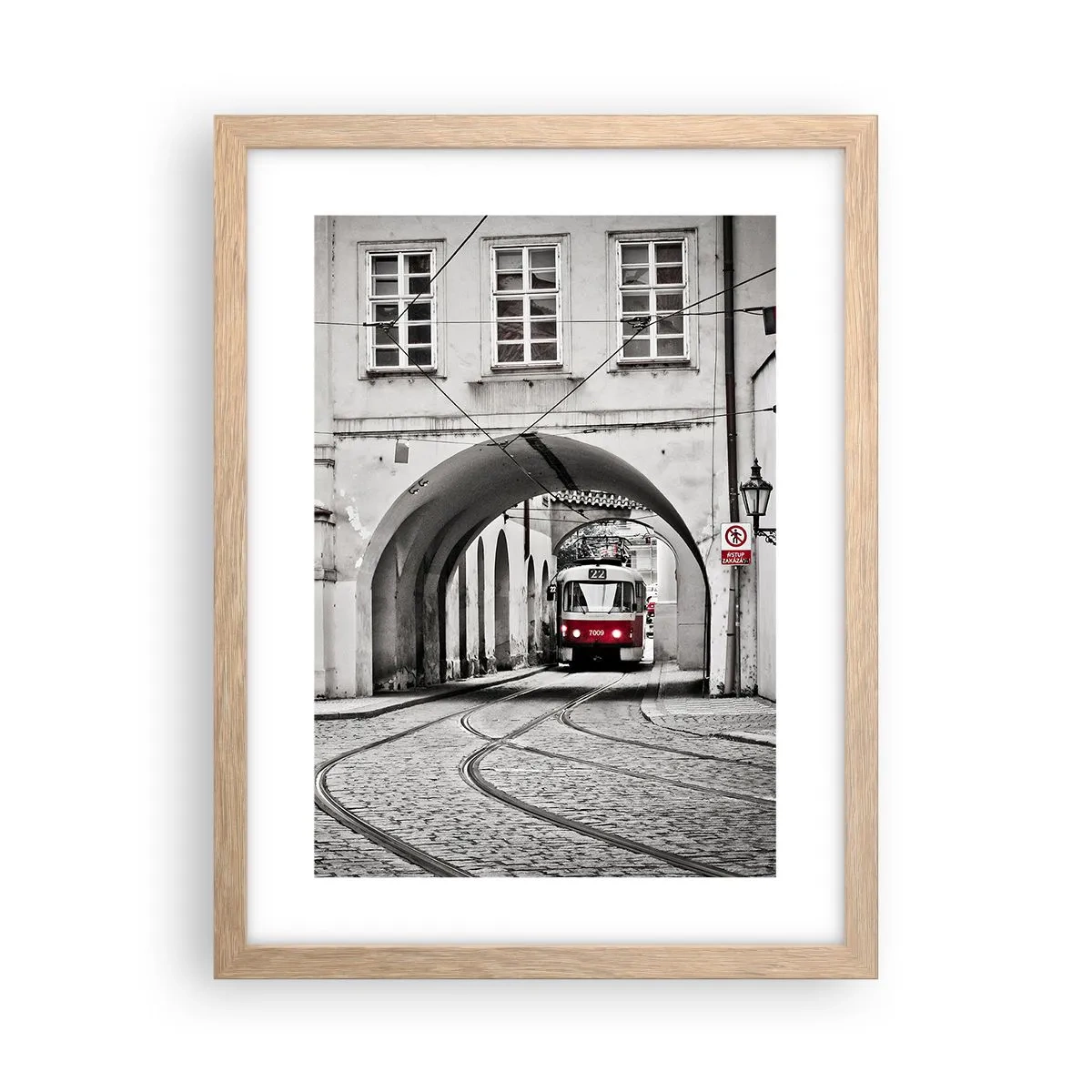 Affiche dans un chêne clair - Poster - Dans le labyrinthe de la ville - 30x40 cm