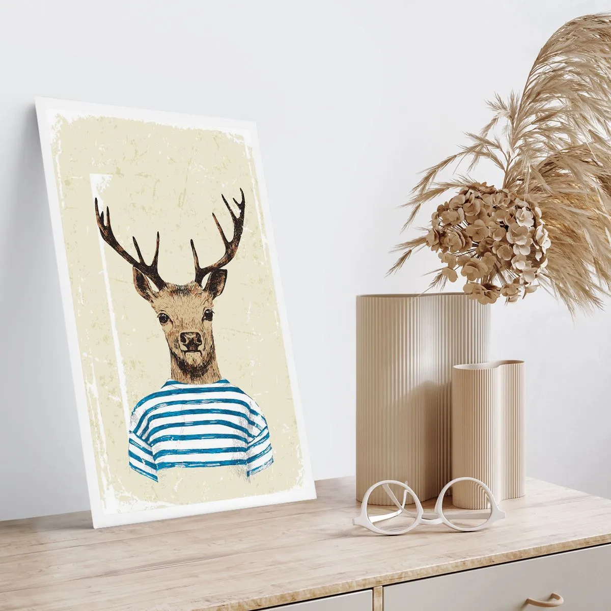 Affiche - Poster - Graphique d'un cerf en tenue de marin - 50x70cm - Parce que j'aime les chemises rayées - Décoration murale moderne pour le salon et la chambre ARTTOR