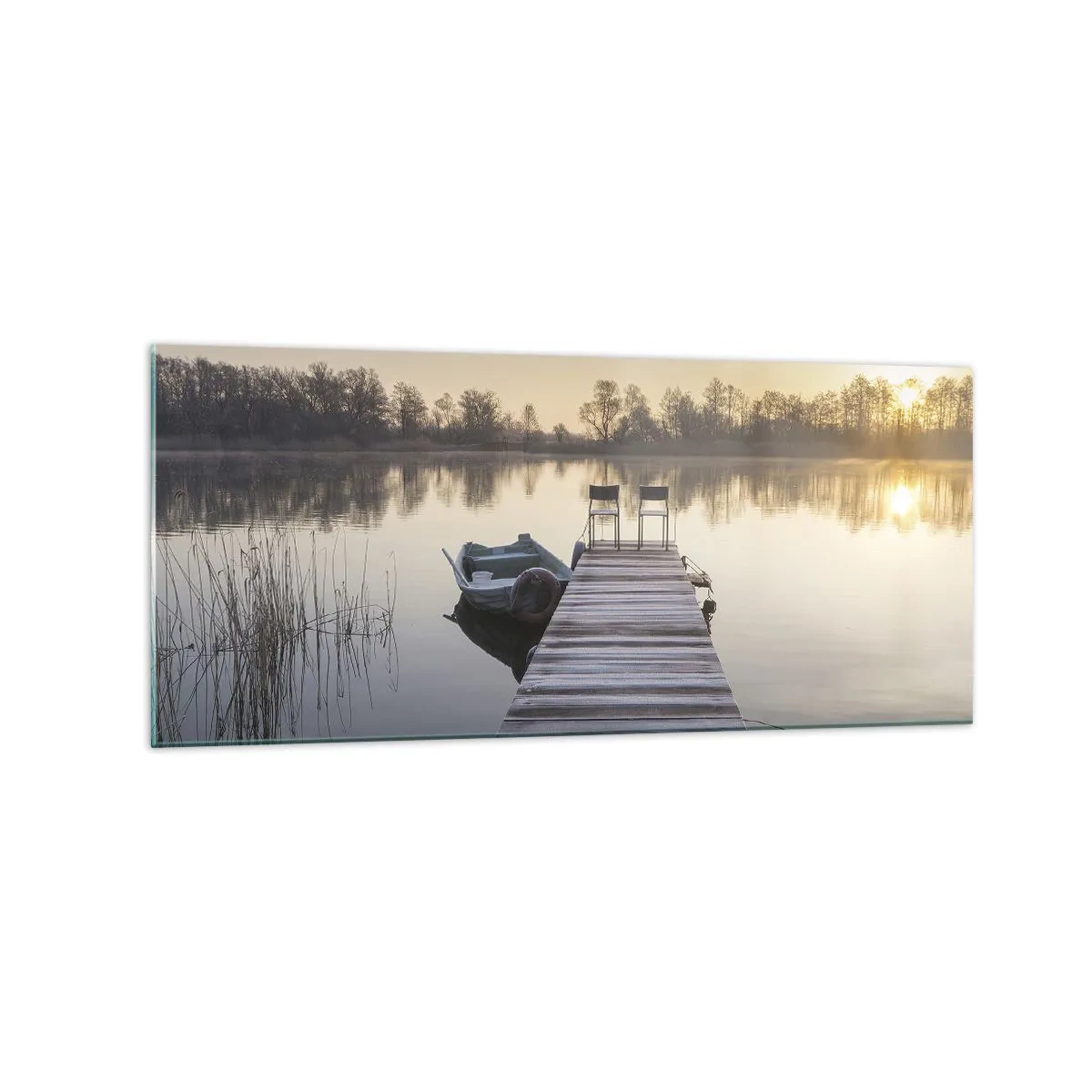 Impression sur verre - Image sur verre - Une jetée au bord du lac le matin avec un bateau et des chaises - 120x50cm - Je reviendrai - Décoration murale moderne pour le salon et la chambre ARTTOR