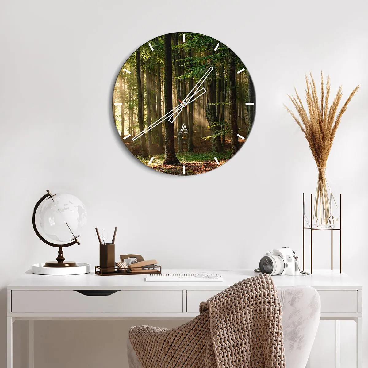 Horloge murale - Pendule murale - Les rayons du soleil brillent à travers les arbres de la forêt - 30x30cm - Rayon d'un matin de printemps - Décoration murale moderne pour le salon, la cuisine et la chambre ARTTOR