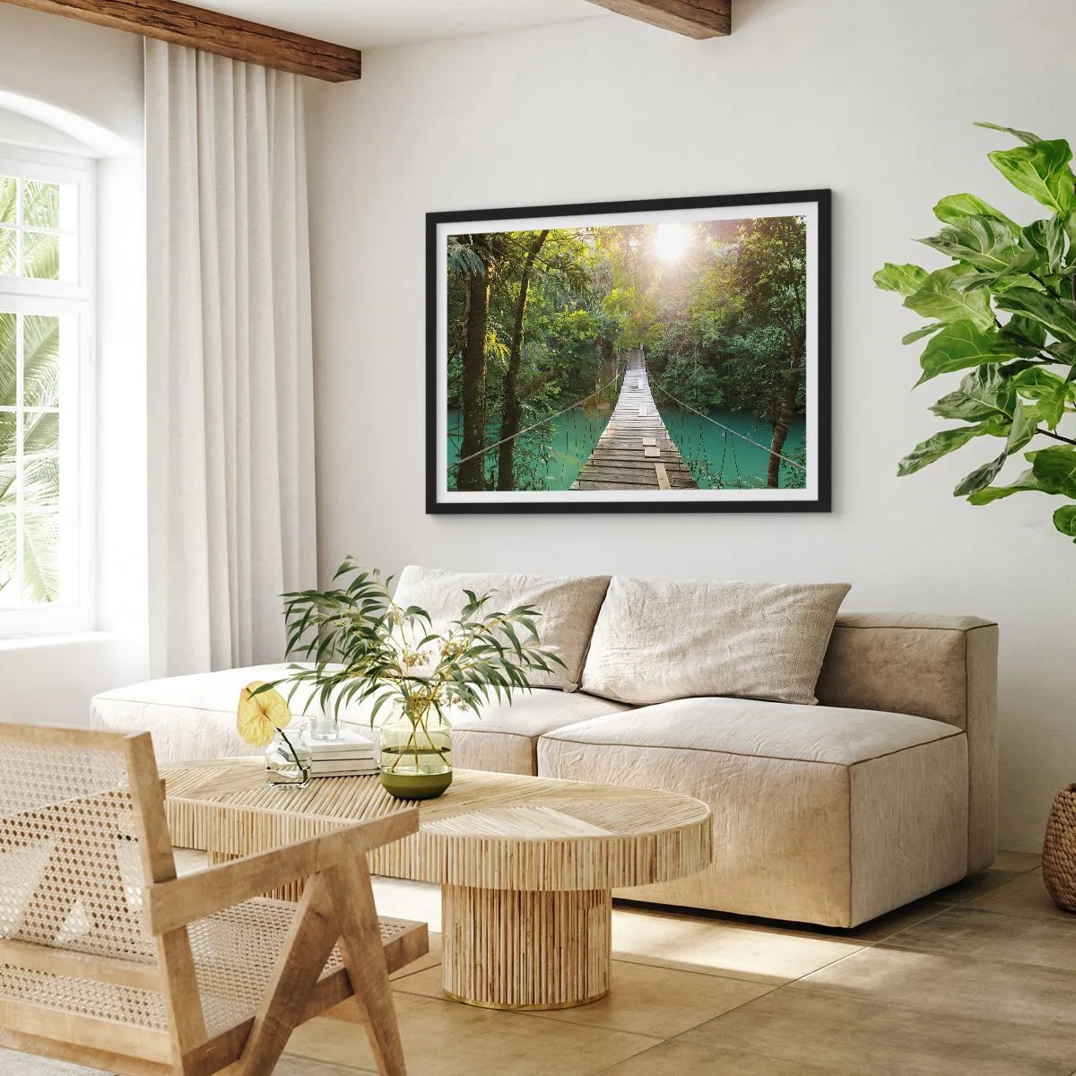 Affiche dans un cadre noir - Poster - De l'eau azur à la forêt azur - 40x30 cm