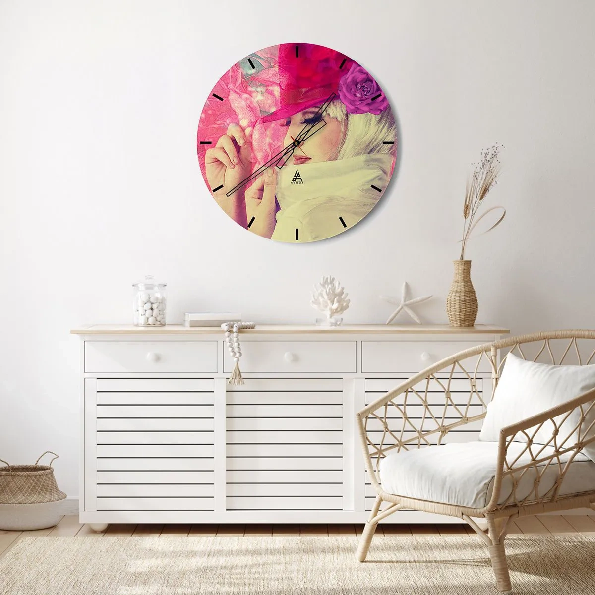 Horloge murale - Pendule murale - Portrait rétro dans une brume rose - 40x40 cm