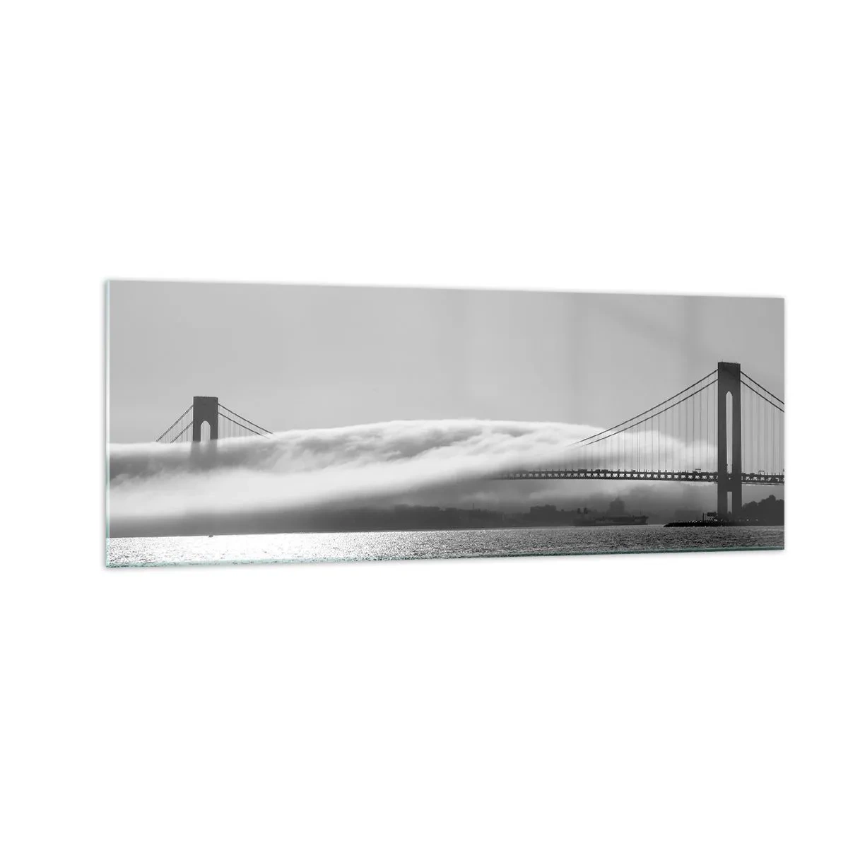 Impression sur verre - Image sur verre - Un pont sur l'eau enveloppé de brouillard dans une photo en noir et blanc - 140x50cm - Naviguez à travers les Portes des Étoiles - Décoration murale moderne pour le salon et la chambre ARTTOR