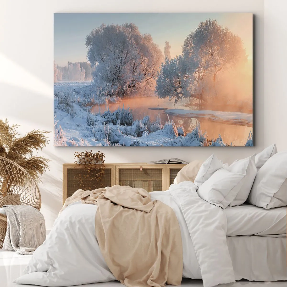 Impression sur toile - Image sur toile - Paysage d'hiver avec des arbres enneigés et un coucher de soleil - 70x50cm - Tout dans le soleil brille en cristal - Décoration murale moderne pour le salon et la chambre ARTTOR