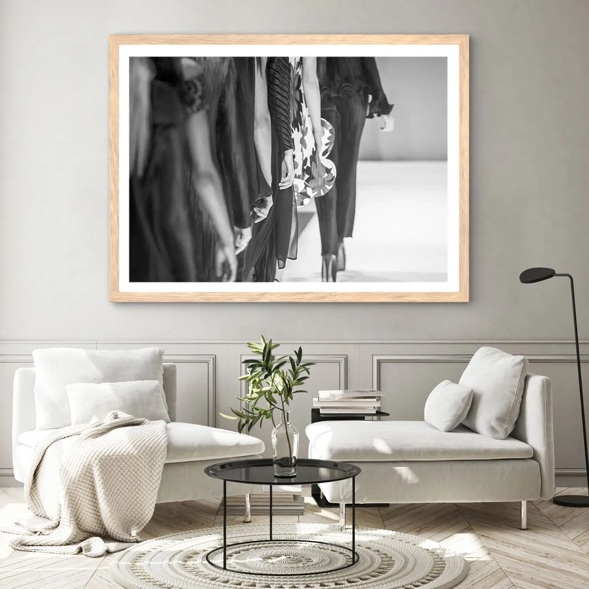 Affiche dans un chêne clair - Poster - Un défilé stylé - 50x40 cm