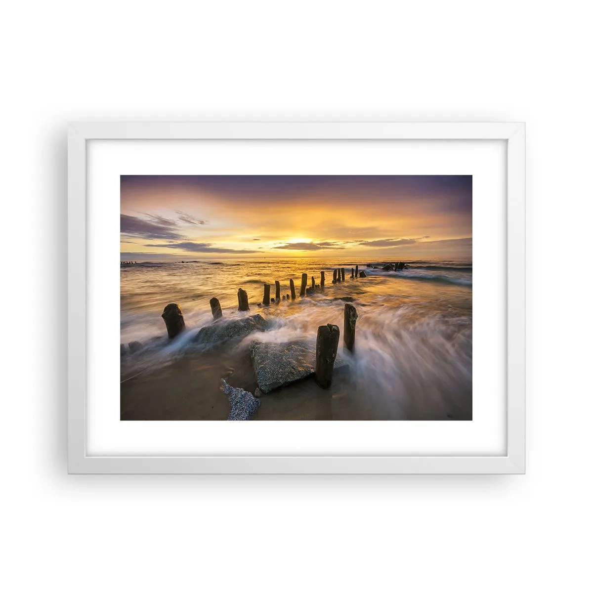 Affiche dans un cadre blanc - Poster - La beauté brute de la mer Baltique - 40x30 cm
