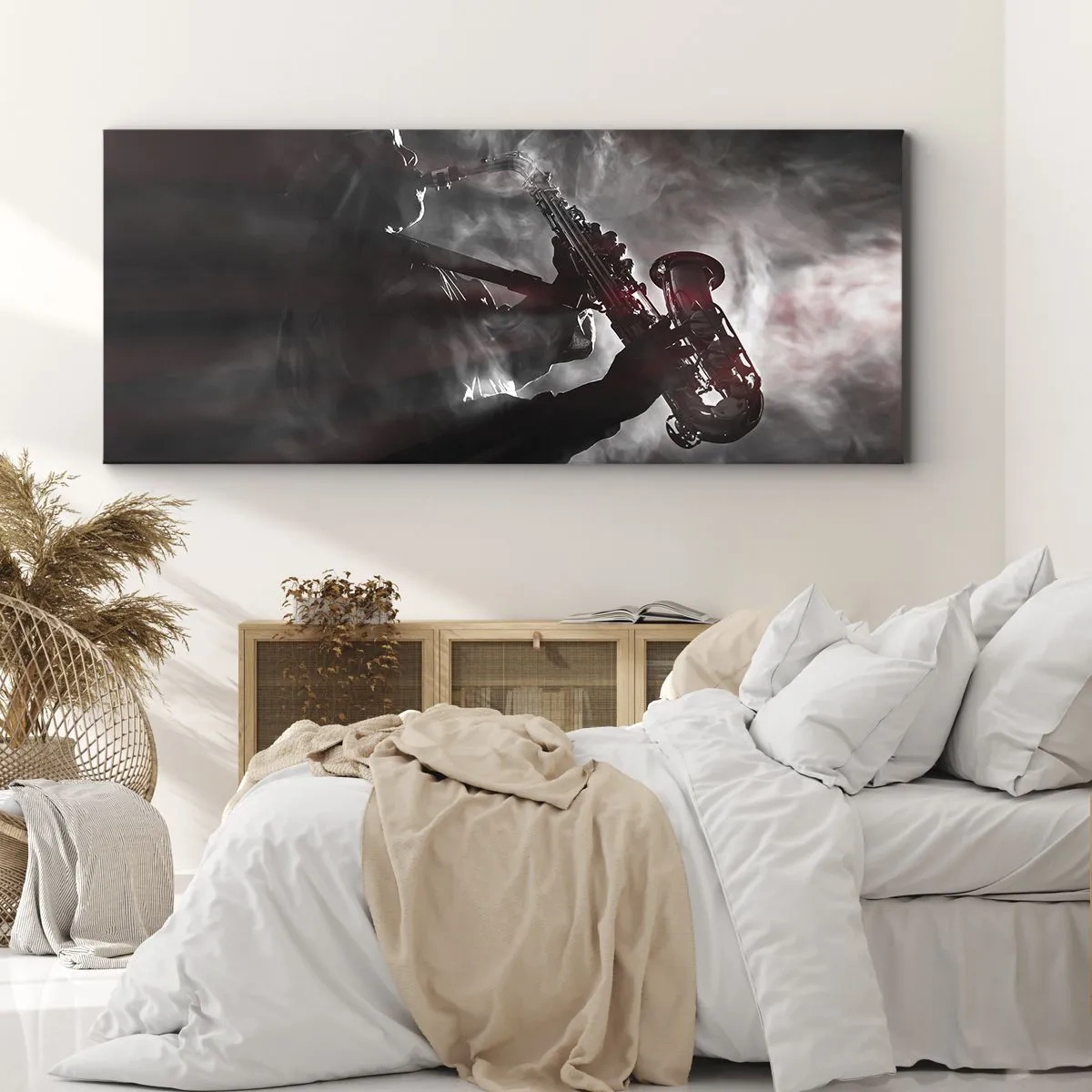 Impression sur toile - Image sur toile - Saxophoniste en fumée sur scène en noir et rouge atmosphérique - 160x50cm - Dans les brumes du jazz - Décoration murale moderne pour le salon et la chambre ARTTOR