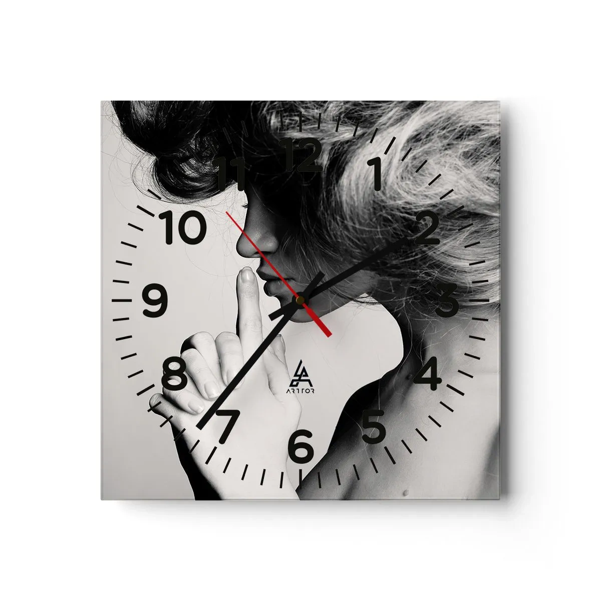 Horloge murale - Pendule murale - A l'écoute d'elle-même - 40x40 cm