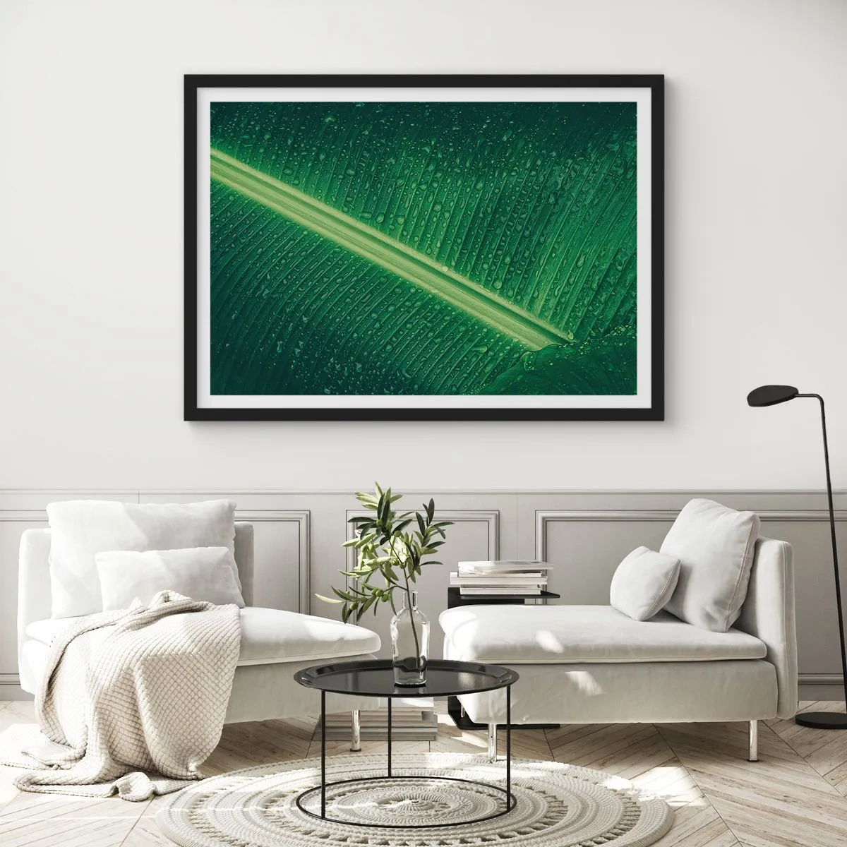 Affiche dans un cadre noir - Poster - Une feuille verte avec des gouttes d'eau à sa surface - 100x70cm - Structure de vert - Décoration murale moderne pour le salon et la chambre ARTTOR