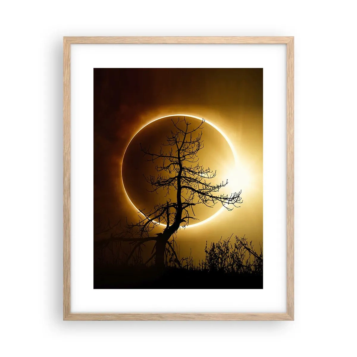Affiche dans un chêne clair - Poster - Éclipse totale - 40x50 cm