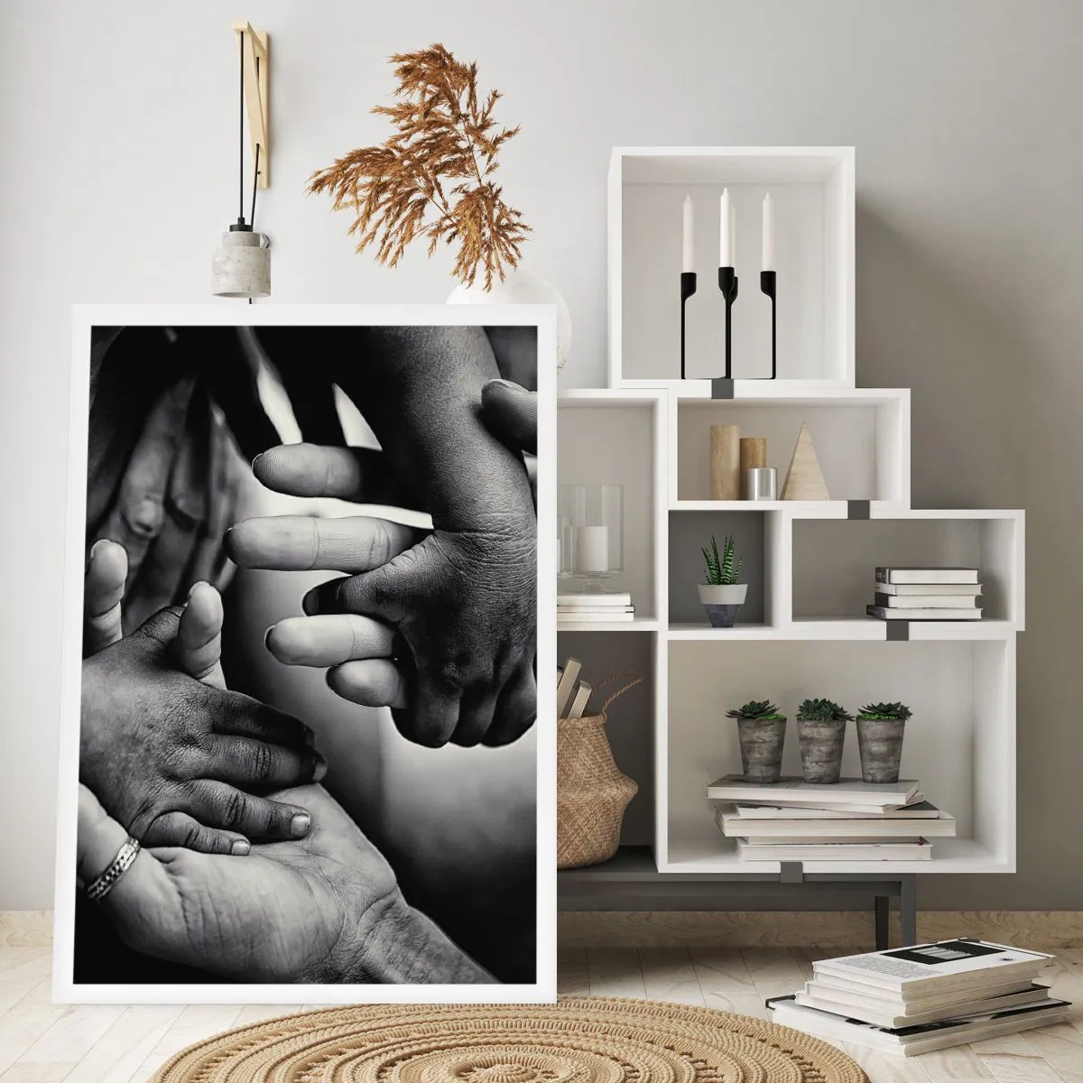 Affiche - Poster - Motif noir et blanc de mains symbolisant le lien - 50x70cm - Être humain - Décoration murale moderne pour le salon et la chambre ARTTOR