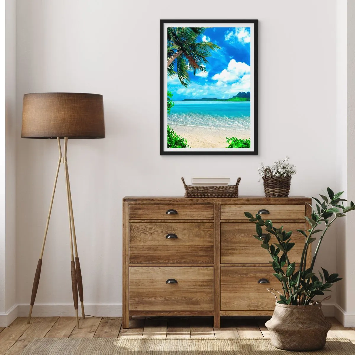 Affiche dans un cadre noir - Poster - Plage tropicale avec palmiers et mer azur - 50x70cm - L'azur des tropiques - Décoration murale moderne pour le salon et la chambre ARTTOR