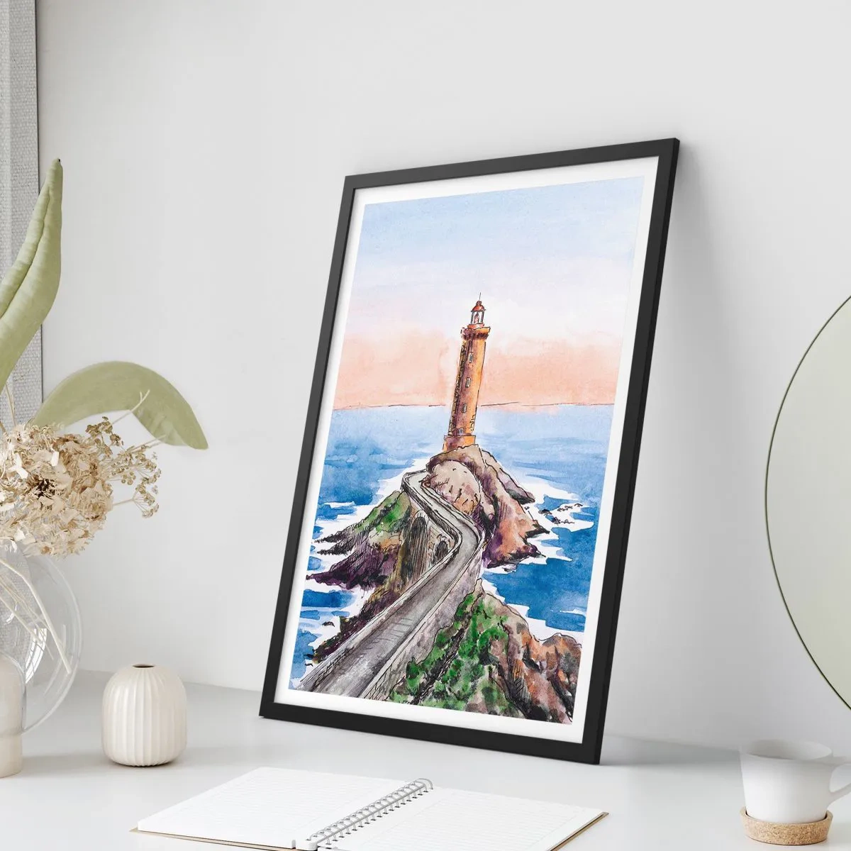 Affiche dans un cadre noir - Poster - Illustration à l'aquarelle d'un phare sur une côte rocheuse - 50x70cm - Face à la mer - Décoration murale moderne pour le salon et la chambre ARTTOR