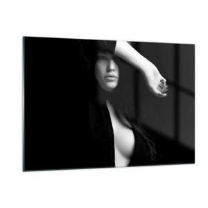 Impression sur verre - Image sur verre - Une femme en noir dans une pose sensuelle sur un fond sombre - 120x80cm - École de séduction - Décoration murale moderne pour le salon et la chambre ARTTOR