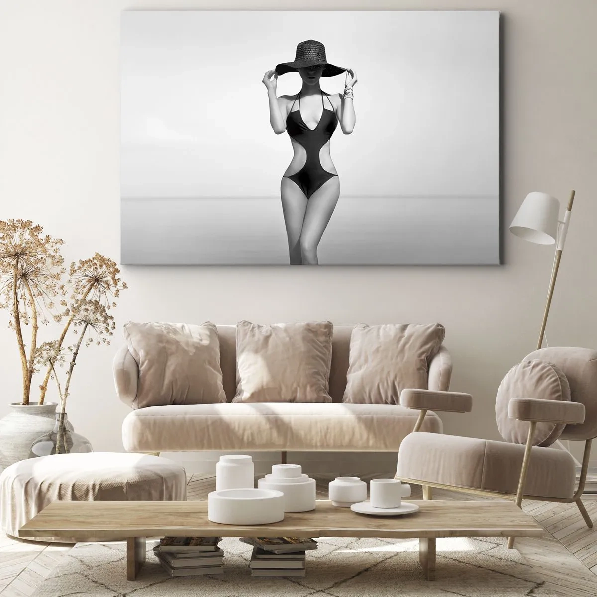 Impression sur toile - Image sur toile - Silhouette noire et blanche d'une femme portant un chapeau sur fond de mer - 70x50cm - Mon prénom? Élégance - Décoration murale moderne pour le salon et la chambre ARTTOR