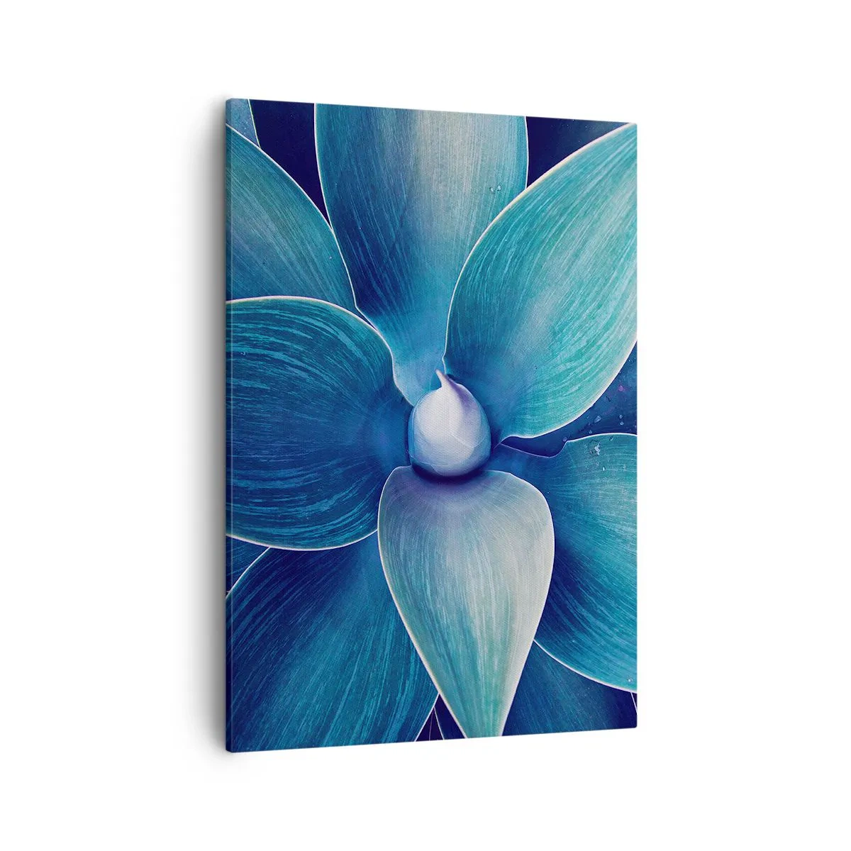 Impression sur toile - Image sur toile - Gros plan d'une fleur abstraite dans des tons de bleu - 50x70cm - Le bleu du ciel - Décoration murale moderne pour le salon et la chambre ARTTOR