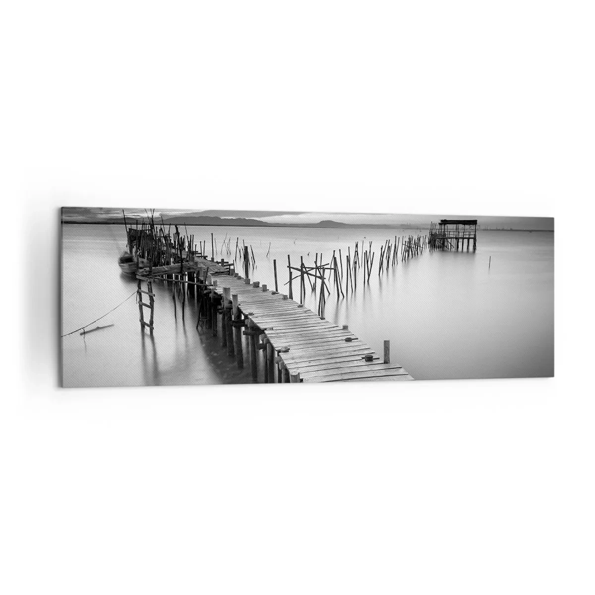 Impression sur toile - Image sur toile - Une jetée en bois sur un lac calme dans des tons de gris - 160x50cm - La paix d'un rivage oublié - Décoration murale moderne pour le salon et la chambre ARTTOR