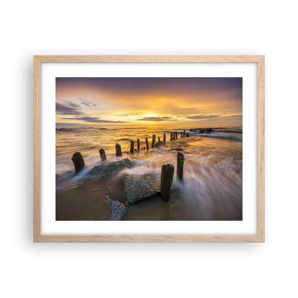 Affiche dans un chêne clair - Poster - La beauté brute de la mer Baltique - 50x40 cm