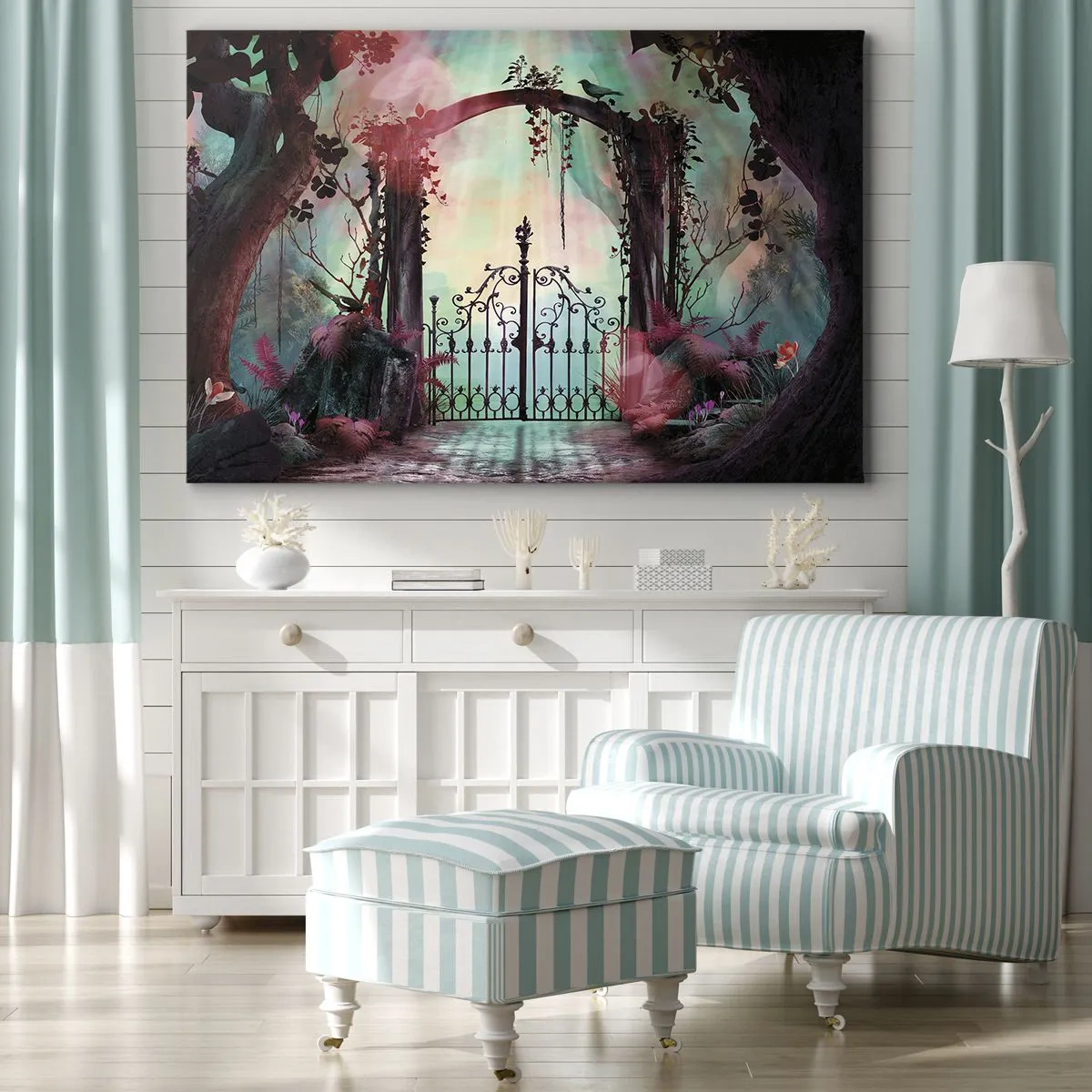 Impression sur toile - Image sur toile - Une entrée magique avec un portail en fer forgé entouré d'une végétation mystérieuse - 70x50cm - Jardin secret - Décoration murale moderne pour le salon et la chambre ARTTOR