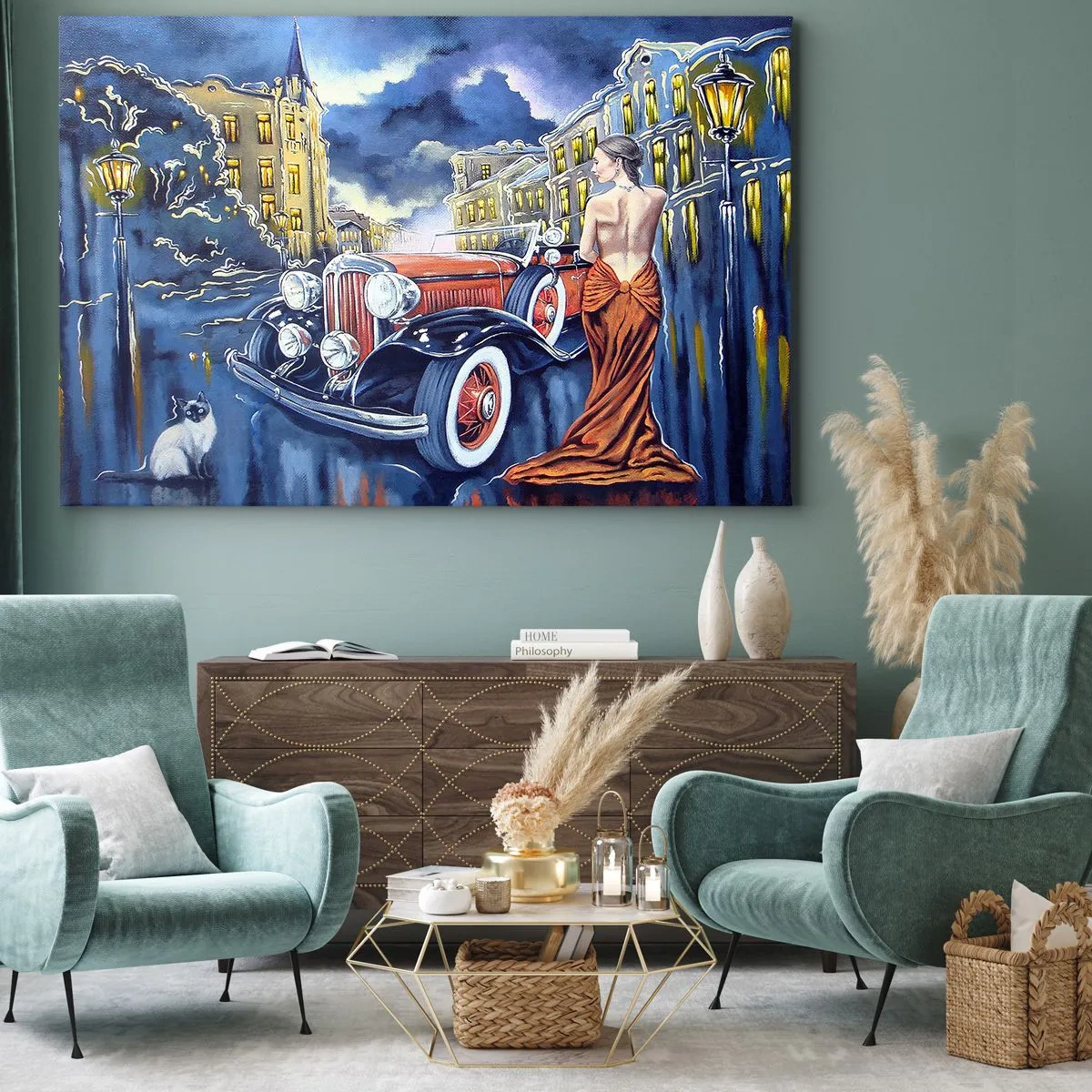 Impression sur toile - Image sur toile - Une femme dans une robe élégante à côté d'une voiture rétro la nuit - 120x80cm - Nocturne en bleu et corail - Décoration murale moderne pour le salon et la chambre ARTTOR