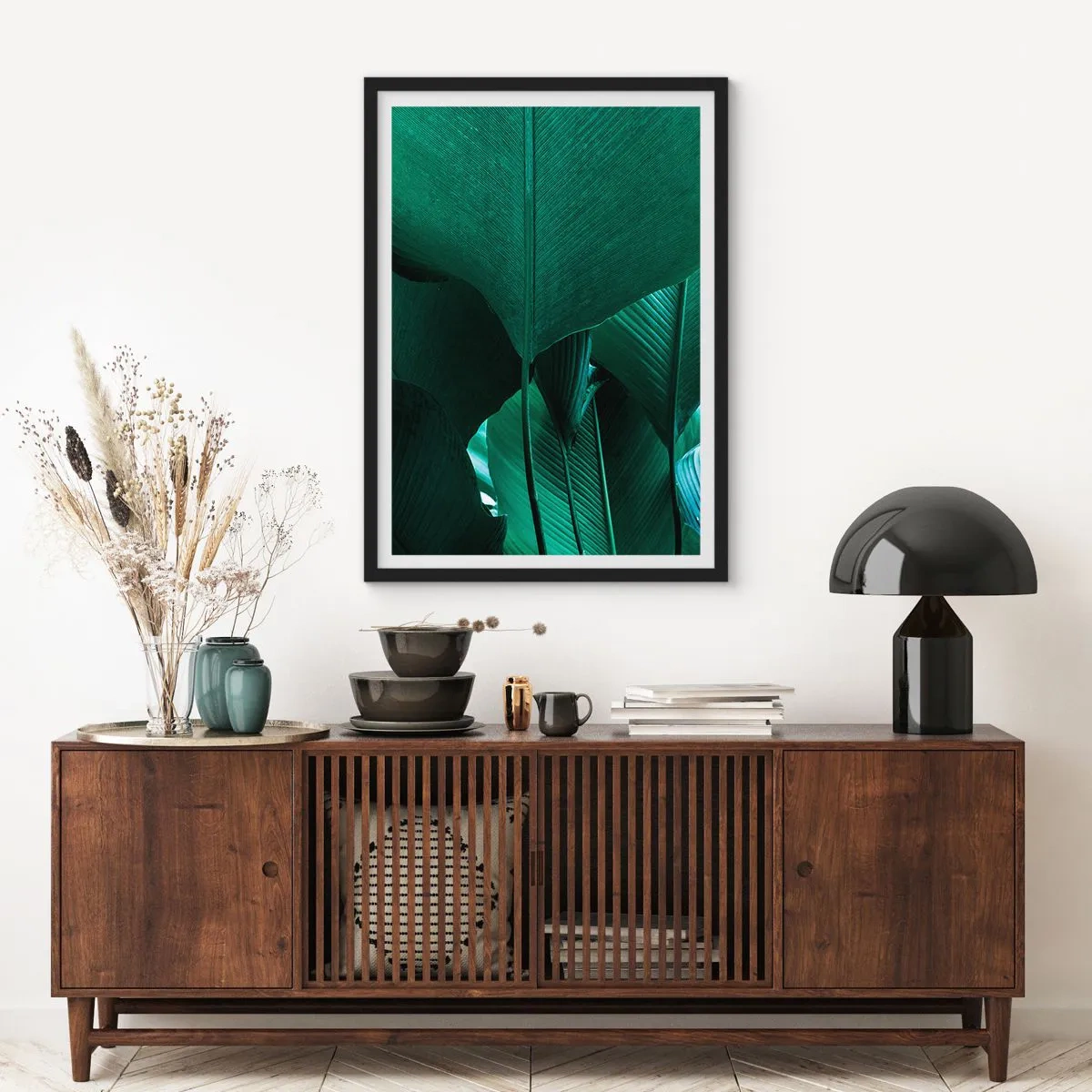 Affiche dans un cadre noir - Poster - Gros plan de grandes feuilles vertes montrant la structure et la texture. - 50x70cm - Tourné vers la lumière - Décoration murale moderne pour le salon et la chambre ARTTOR