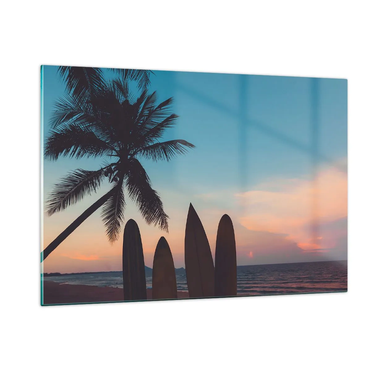 Impression sur verre - Image sur verre - Palmier et planches de surf sur la plage au coucher du soleil - 120x80cm - Demain sera amusant aussi - Décoration murale moderne pour le salon et la chambre ARTTOR