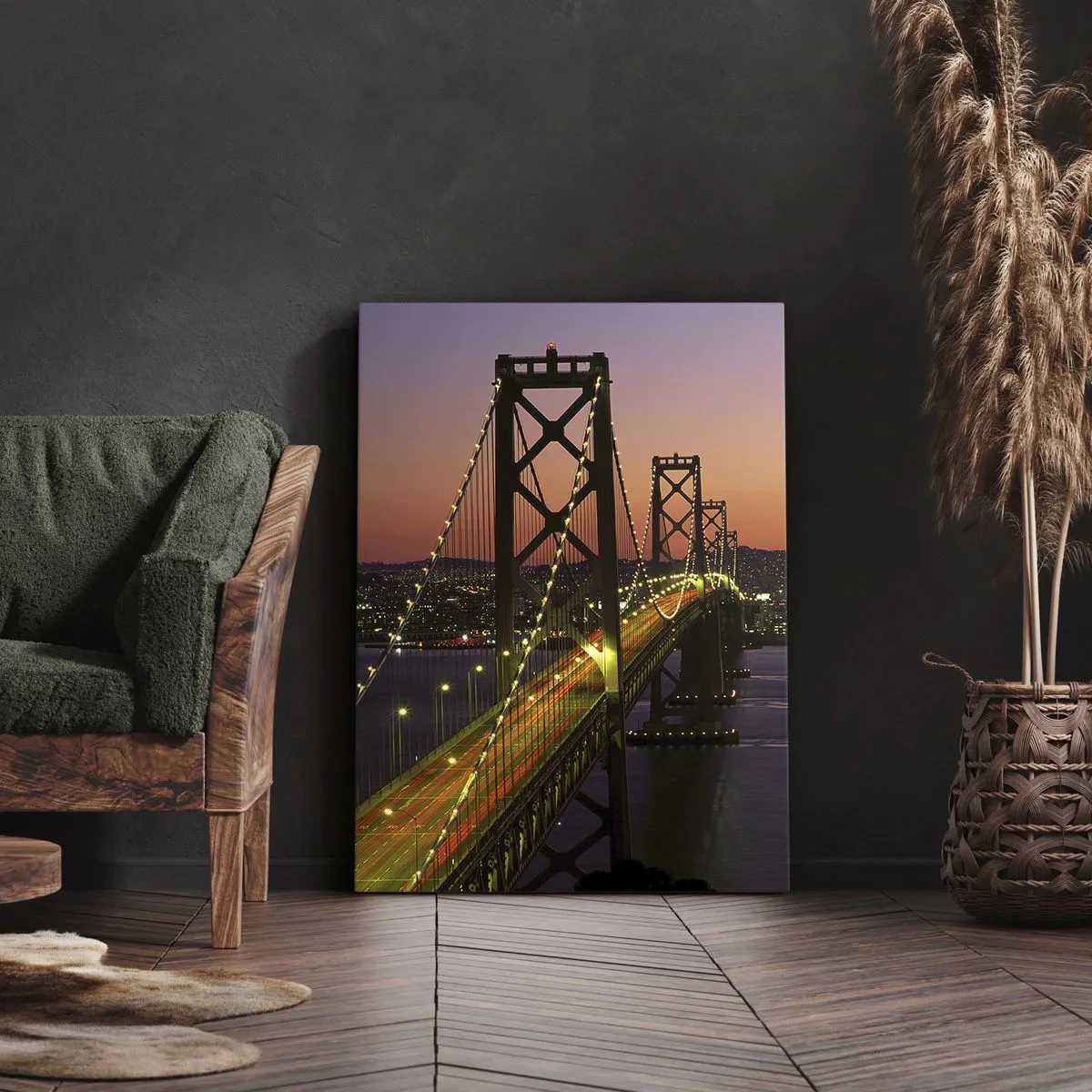 Impression sur toile - Image sur toile - Un pont illuminé la nuit au-dessus de l'eau avec une vue panoramique sur la ville - 80x120cm - Soirée violette - Décoration murale moderne pour le salon et la chambre ARTTOR