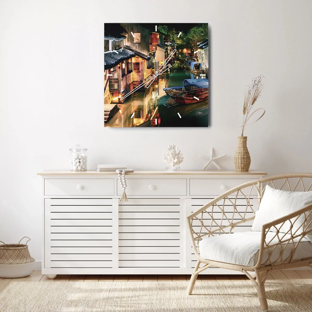 Horloge murale - Pendule murale - Soirée dans une rue chinoise - 40x40 cm