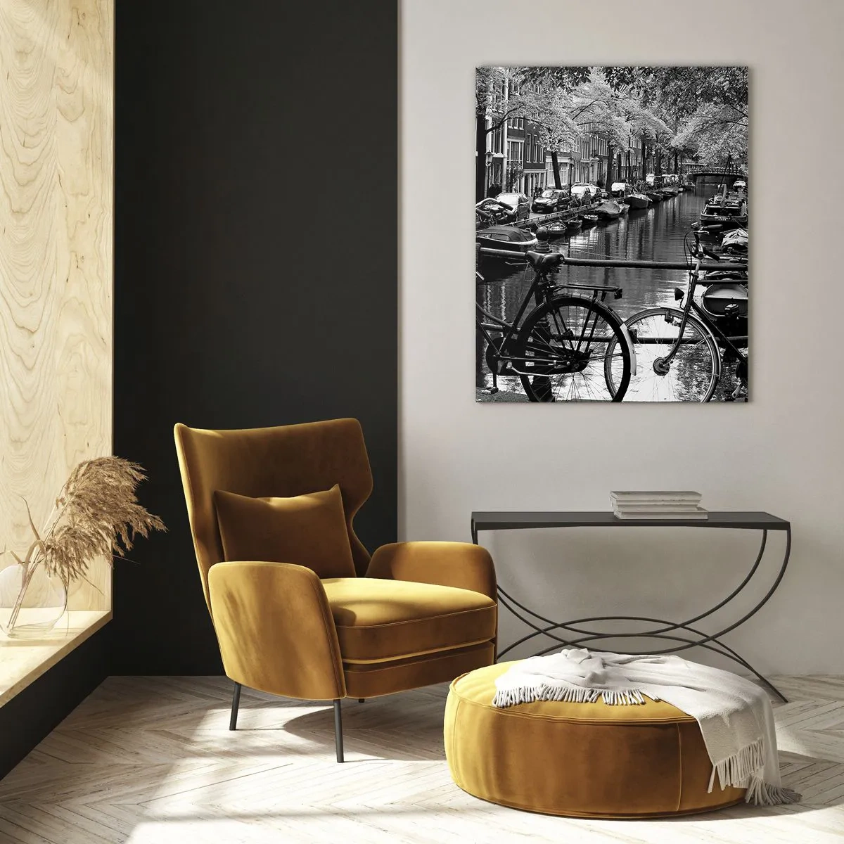 Impression sur verre - Image sur verre - Canal avec des vélos en photographie noir et blanc - 70x100cm - Une vue très hollandaise - Décoration murale moderne pour le salon et la chambre ARTTOR