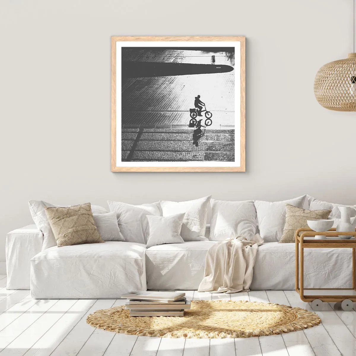 Affiche dans un chêne clair - Poster - Devant moi, à travers la ville - 30x30 cm